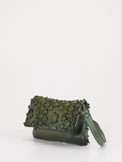 – Clutch aus Kalbleder mit Blumenapplikation-Alchimia