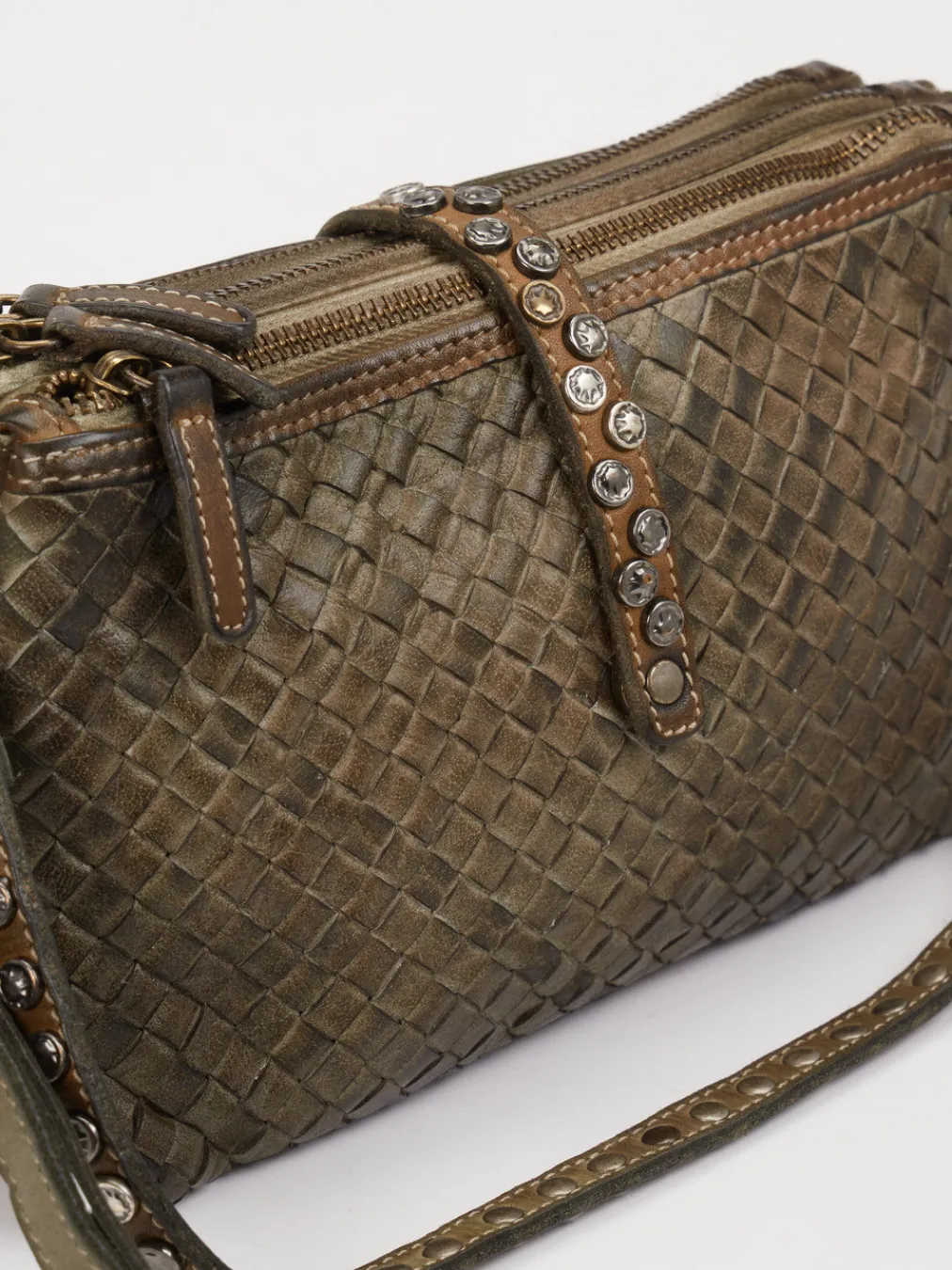 – Schultertasche aus Kalbleder in Oliv-Alchimia New