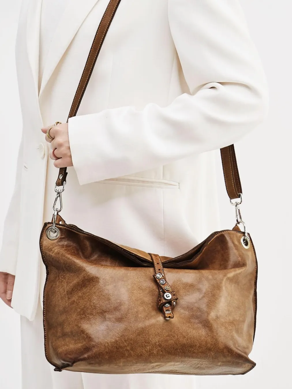 – Schultertasche aus Kalbleder cognac-Alchimia Sale