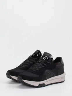 – Outdoor-Sneaker aus Veloursleder und Mesh-Allrounder Hot