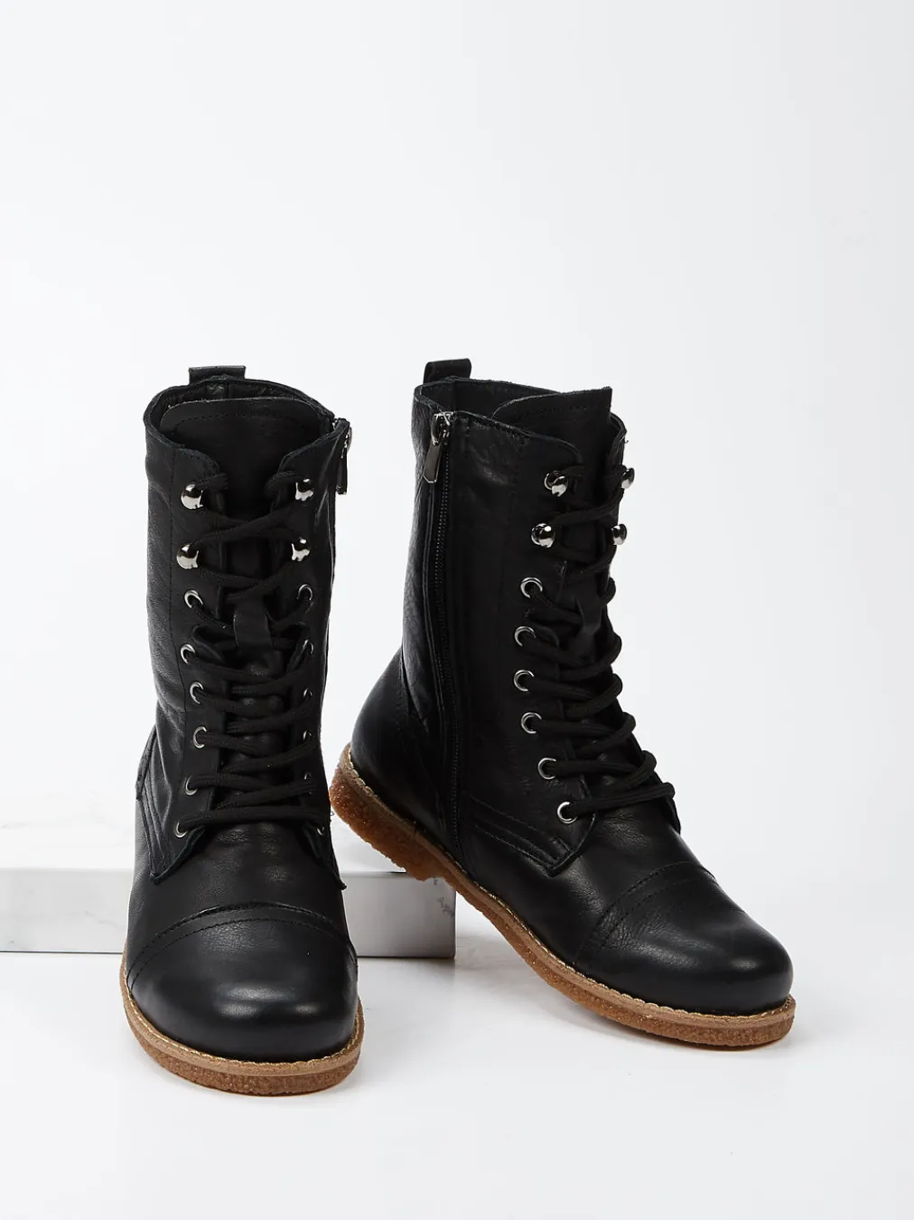 – Schnürstiefeletten aus Kalbleder-Andrea Conti Sale