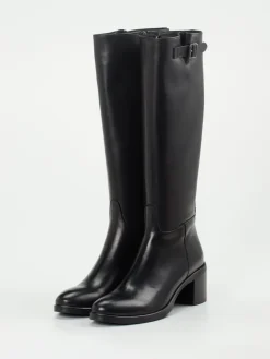 – Kniehohe Stiefel aus Kalbleder-Andrea Puccini Online