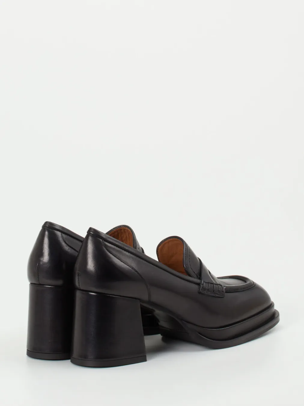 – Loafer aus glänzendem Lammleder-Andrea Puccini Sale