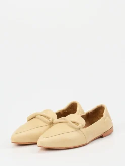 – Slipper aus Lammleder in Beige-Andrea Puccini Clearance