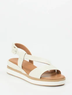 – Plateau-Sandale aus Leder cremeweiß-Andrea Sabatini Outlet