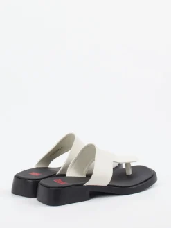 – Zehentrenner-Sandalen aus Kalbleder creme-Camper