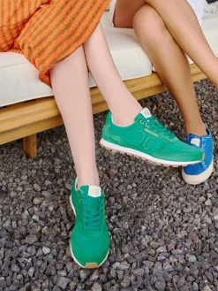 – Retro-Sneaker aus Veloursleder-Candice Cooper Best