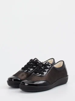 – Komfort-Schnürschuh aus Stretch-Lackleder-Christian Dietz Best