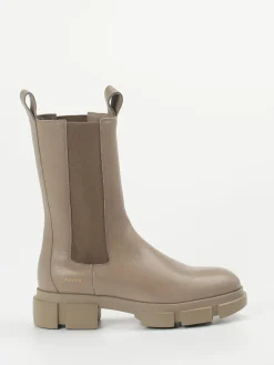 – Chelsea Boots aus Kalbleder in Taupe-Copenhagen