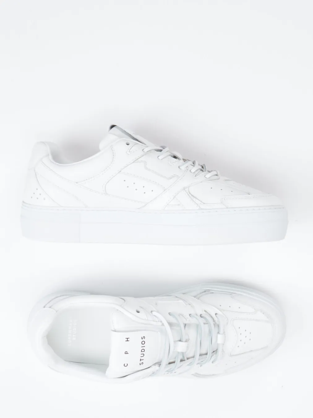 – Sneaker aus Kalbleder-Copenhagen