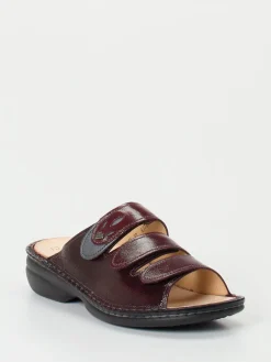 – Pantolette aus Lackleder Bordeaux-Finn Comfort