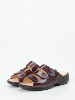 – Pantolette aus Lackleder Bordeaux-Finn Comfort