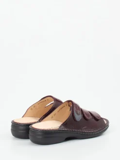 – Pantolette aus Lackleder Bordeaux-Finn Comfort
