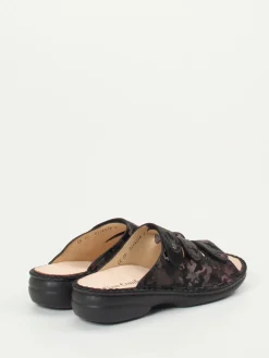 – Pantolette aus geprägtem Leder Camouflage-Finn Comfort Online