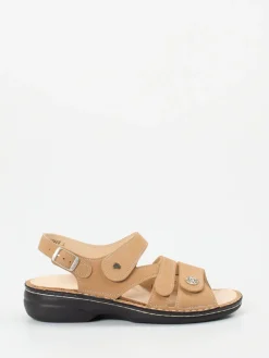 – Sandale aus Nubukleder-Finn Comfort New