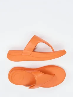 – Zehentrenner aus Kalbleder in-FitFlop