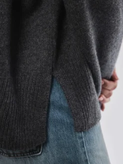 – Strickpullover aus Feinstrick in Anthrazit-FLONA Sale