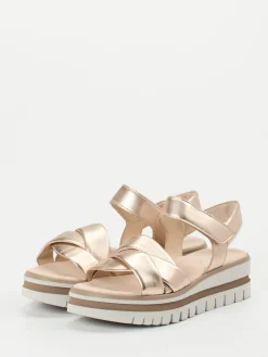 – Keilsandalette aus Metallicleder in Rosé-Gabor New