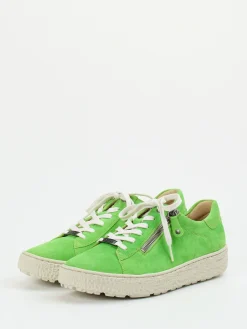 – Sneaker aus Veloursleder in Apfel-Hartjes Hot