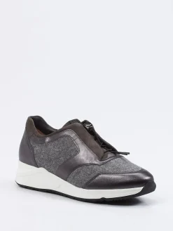 – Komfort-Sneaker aus Metallicleder-Hassia