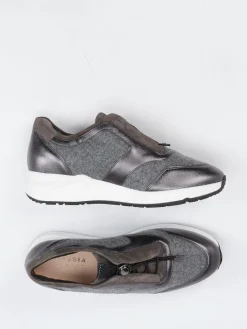 – Komfort-Sneaker aus Metallicleder-Hassia