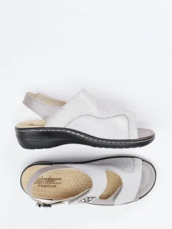 – Sandalen aus geprägtem Leder silber-Hickersberger Best