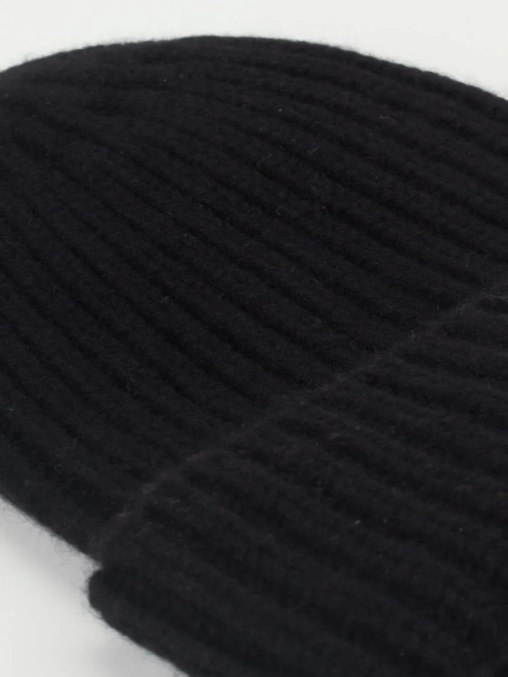 – Beanie aus Kaschmir in-HURRAY New