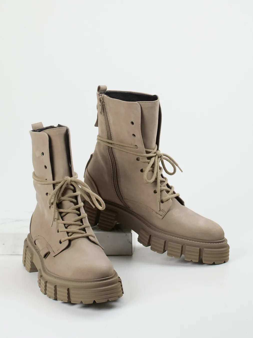 Kennel & Schmenger – Schnürboots aus Nubukleder Steingrau-Kennel u0026 Schmenger