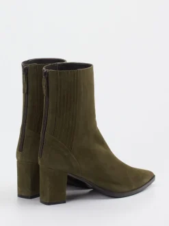 – Ankle Boots aus Veloursleder Oliv-Konstantin Starke