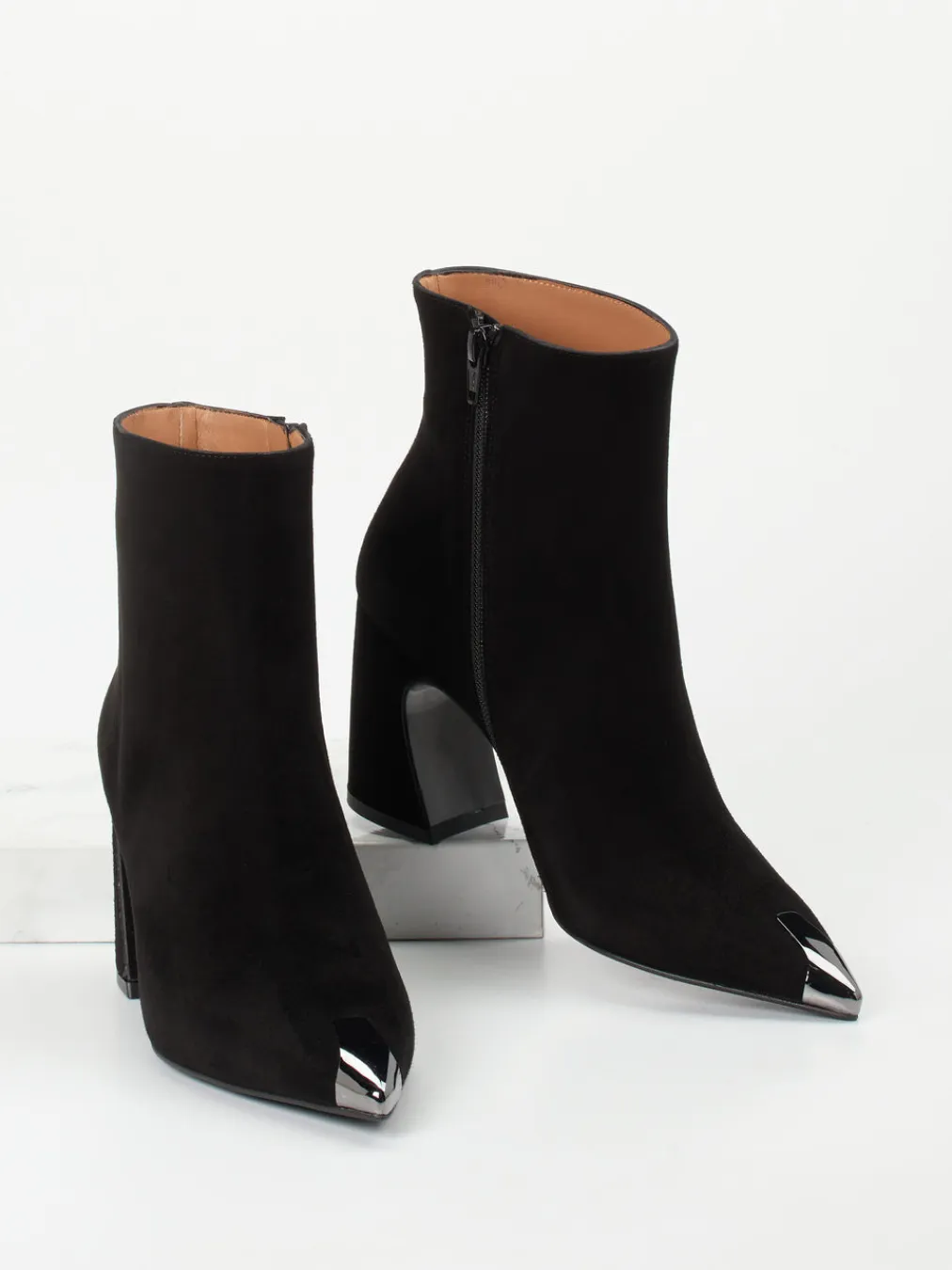 – Ankle Boots aus Veloursleder-Konstantin Starke Online
