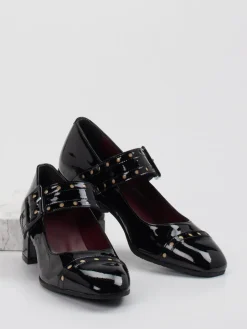 – Mary Jane Pumps aus Lackleder-Konstantin Starke Hot