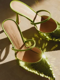 – Mules aus Metallic-Satin Limetten-Konstantin Starke