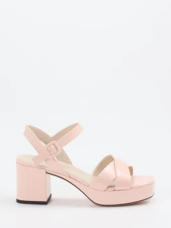 – Plateau-Sandalette aus Hochglanzleder-Konstantin Starke Outlet