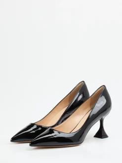 – Pumps aus Lackleder-Konstantin Starke Hot