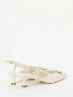 – Slingback-Pumps aus Lackleder cremeweiß-Konstantin Starke Sale