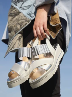 – Plateau-Sandalen aus Metallicleder Offwhite-Mannori Clearance