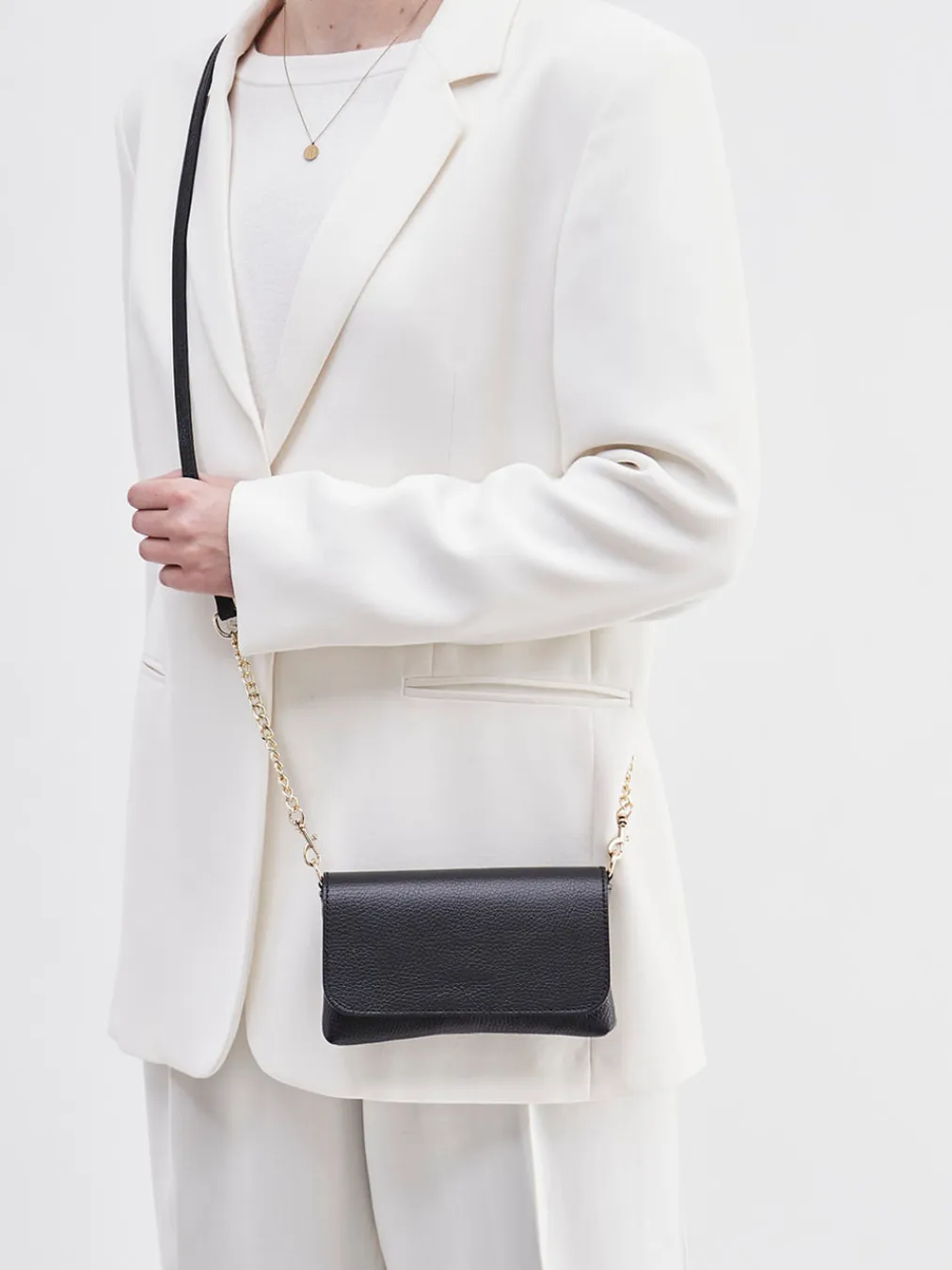 – Schultertasche aus Kalbleder-Marlon Firenze New