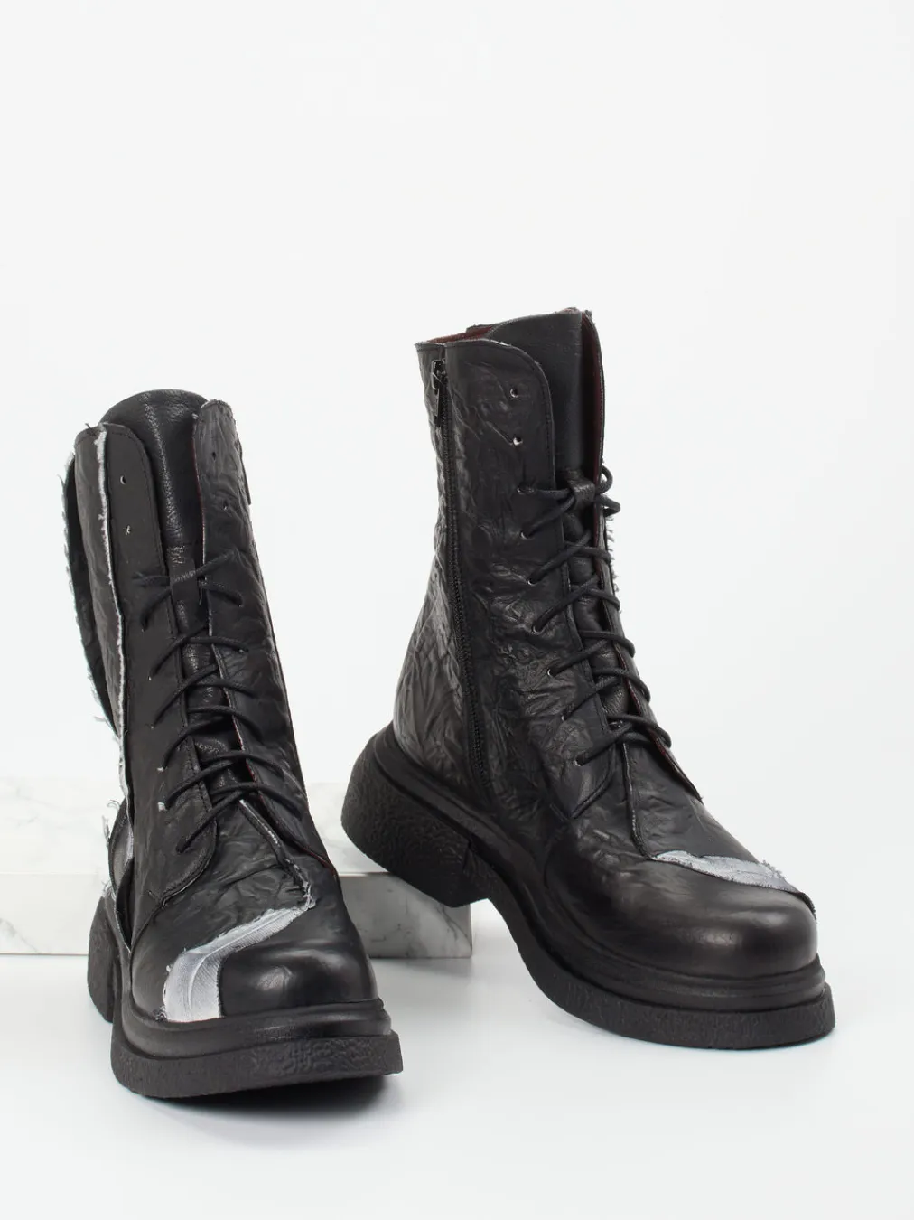 – Combat-Stiefelette aus Kalbleder-Papucei New