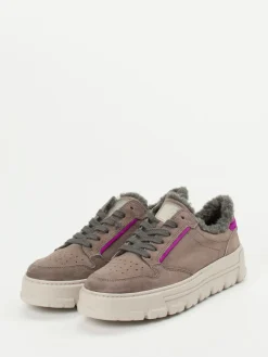 – Sneaker aus Veloursleder in Taupe-Paul Green Best