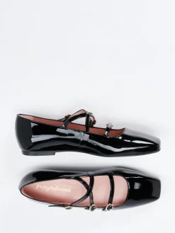 – Mary Janes aus Lackleder-Pretty Ballerinas