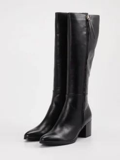 – Kniehohe Stiefel aus Leder-Ralph Harrison New