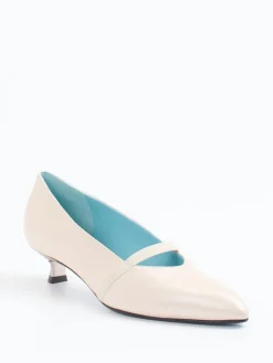 – Pumps aus Lammleder in Cremeweiß-Thierry Rabotin New