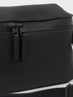 – Crossbody Bag aus PU in-Ucon Acrobatics