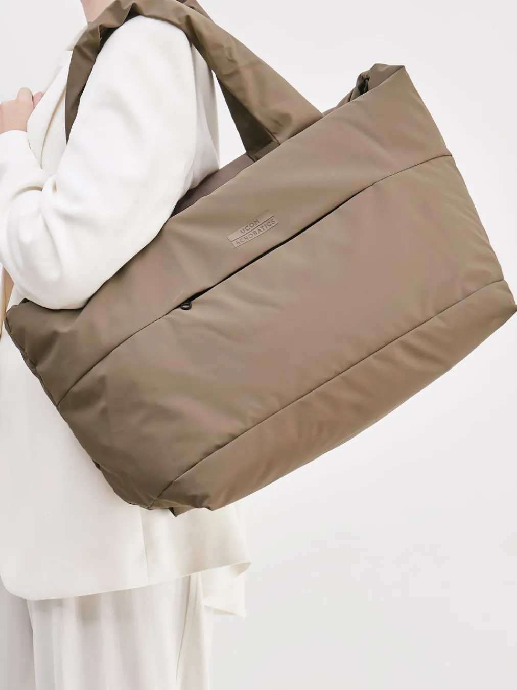 – Weekender aus Synthetik in Taupe-Ucon Acrobatics New