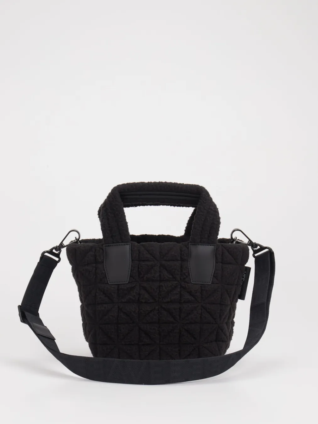 – Handtasche aus Teddy-Stoff-VeeCollective Berlin Sale