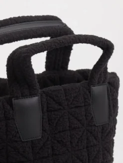 – Handtasche aus Teddy-Stoff-VeeCollective Berlin Sale