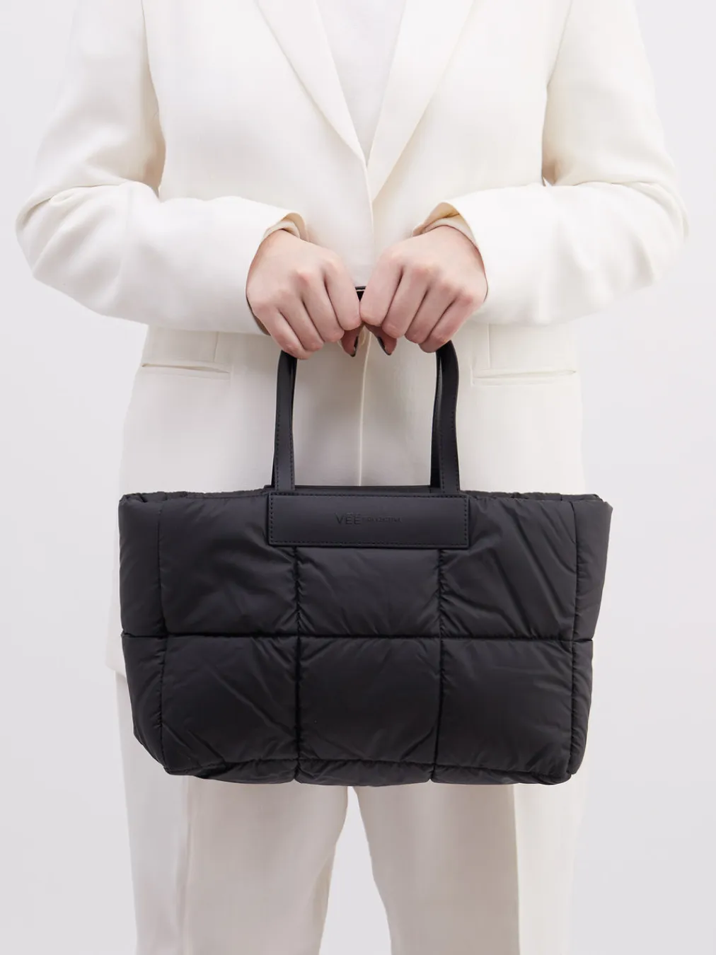 – Shopper aus Nylon in-VeeCollective Berlin