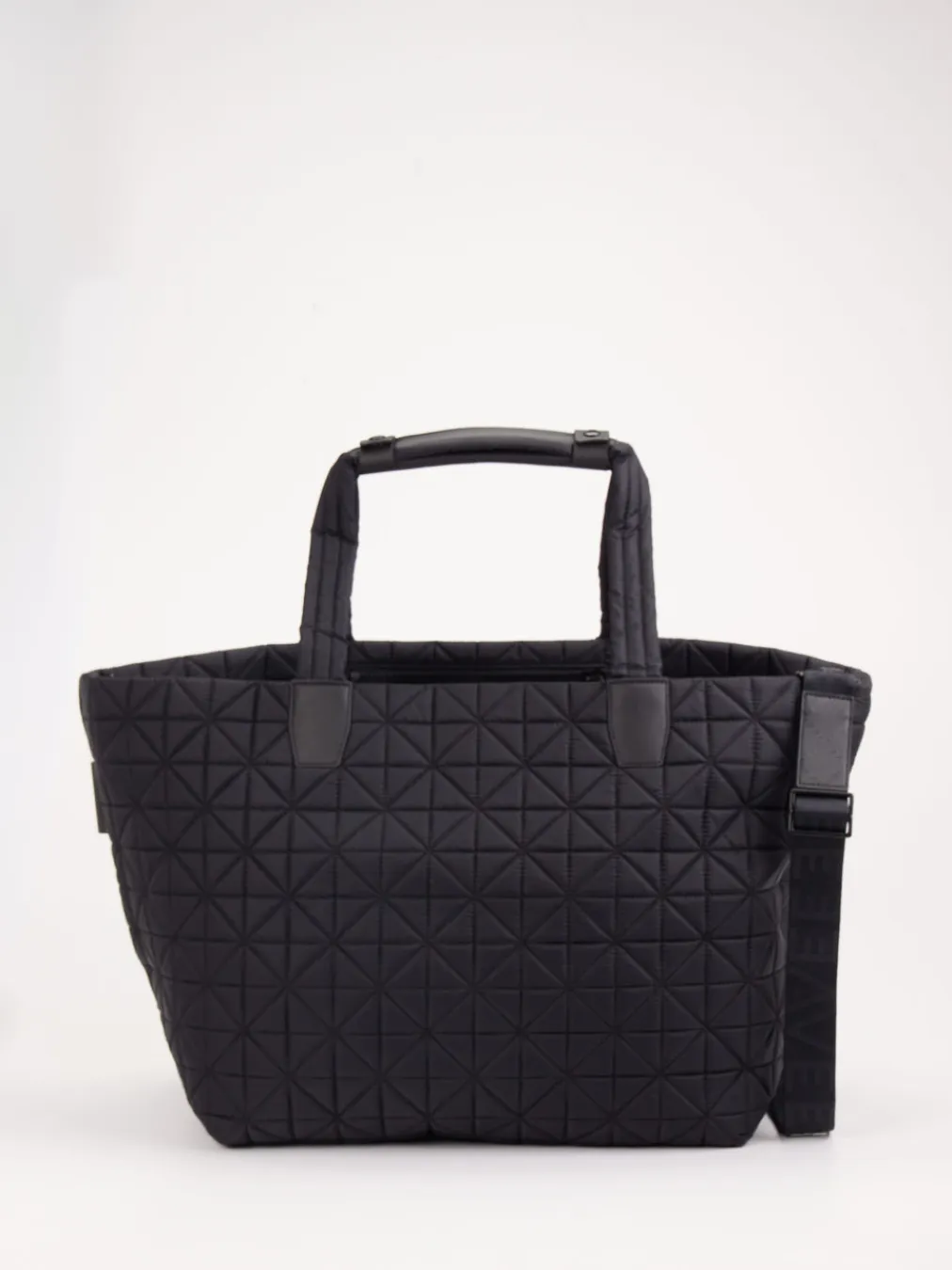 – Shopper aus Nylon mit Steppung-VeeCollective Berlin