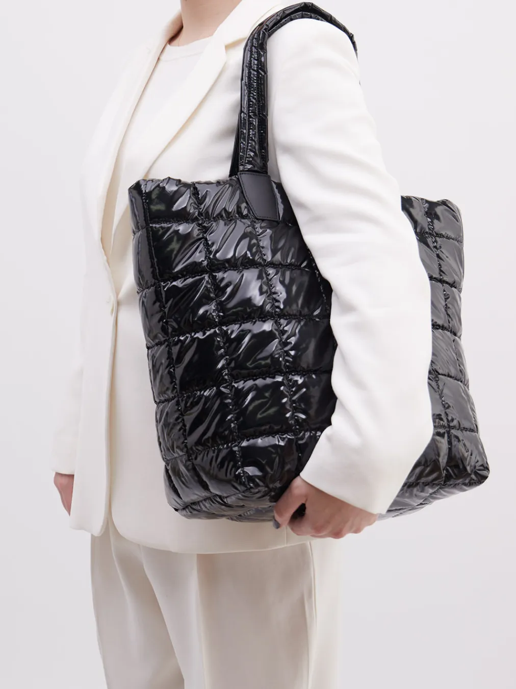 – Shopper aus Nylon-VeeCollective Berlin Hot