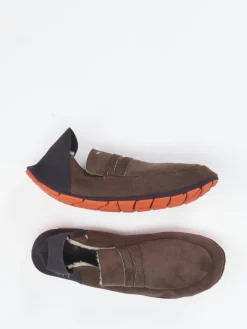 – Slipper aus Synthetik in Schoko-Wai